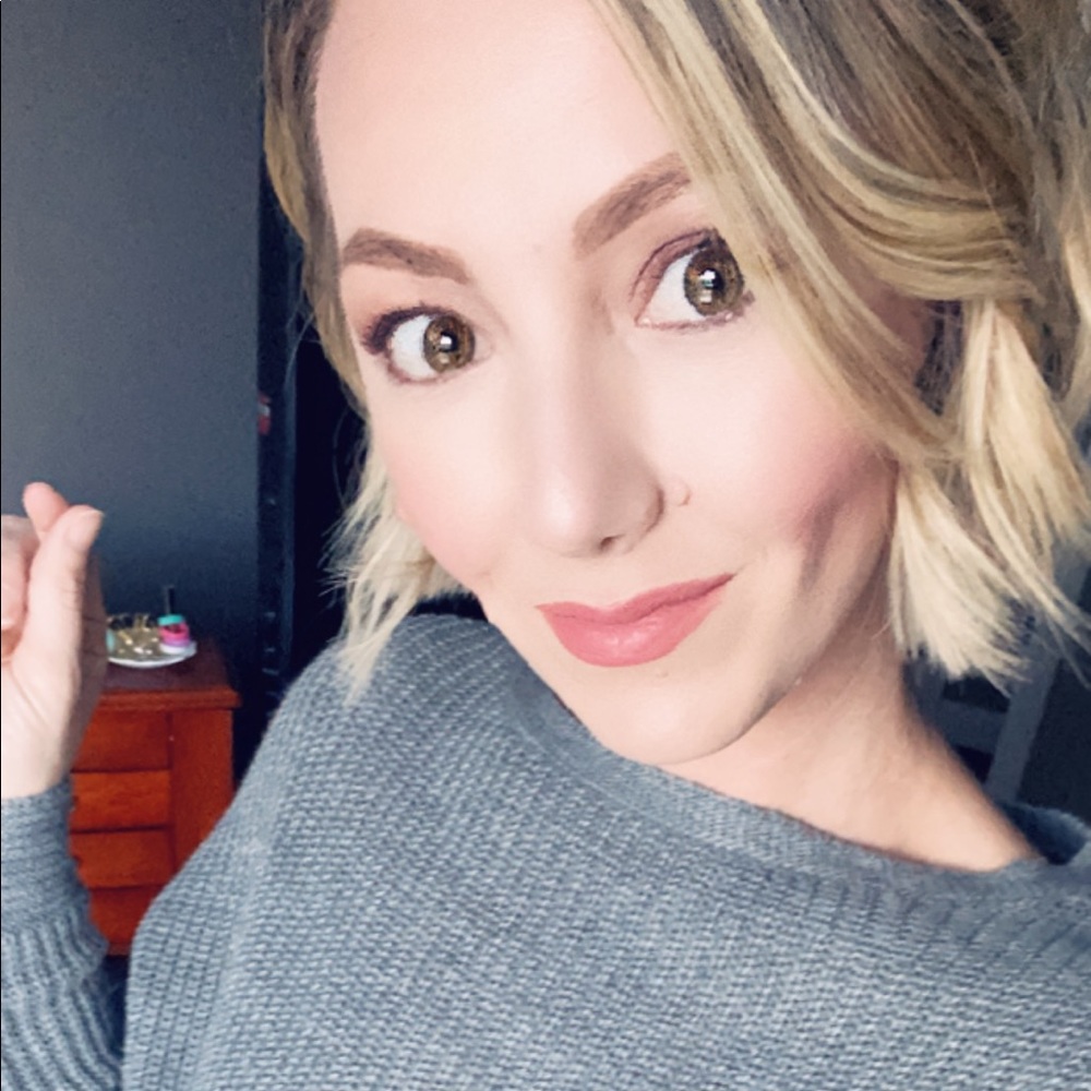 Meet your Posher, Jen